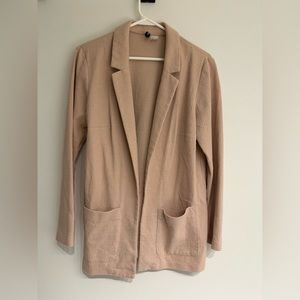 Textured blush pink blazer. H&M size M.